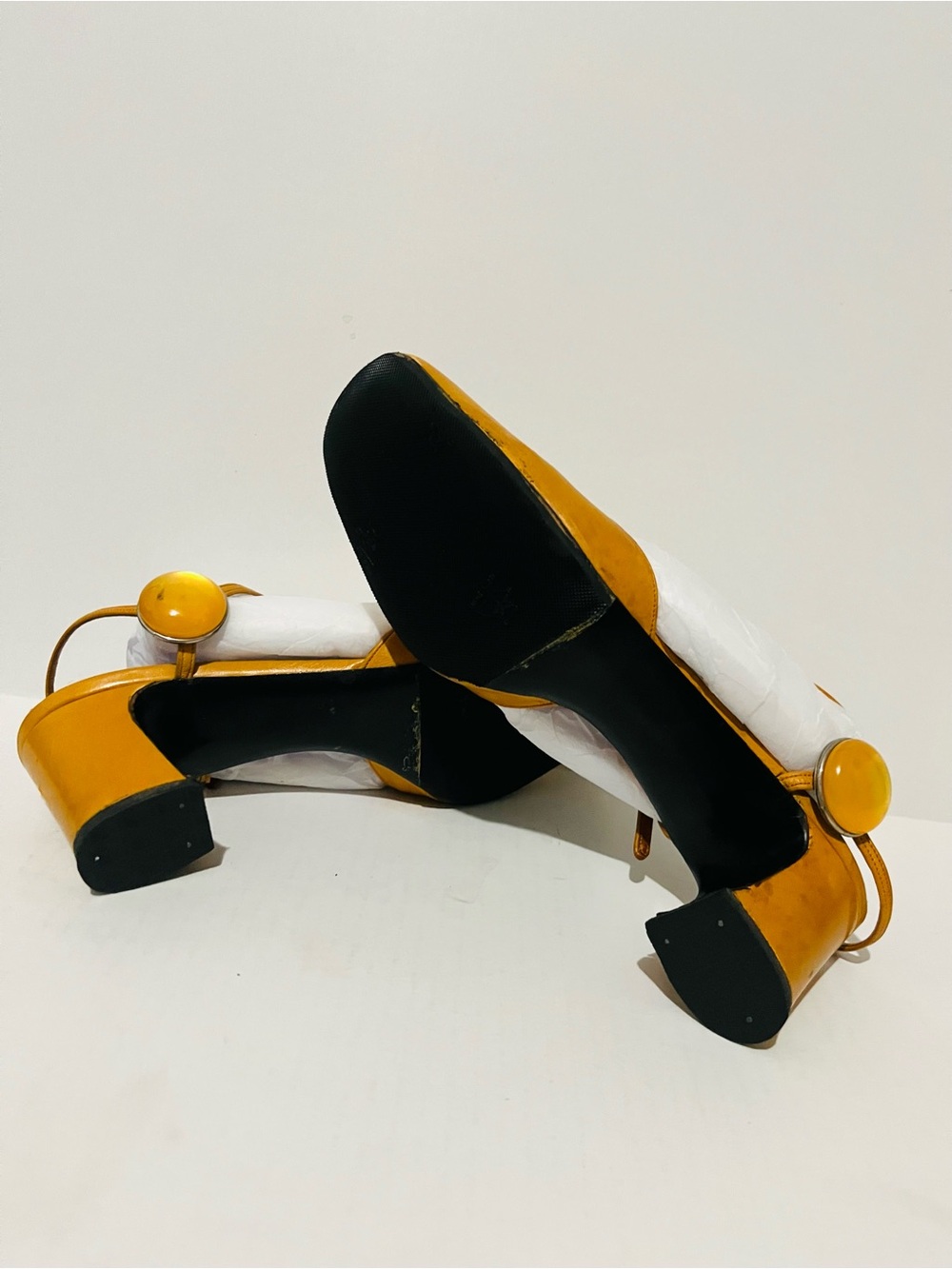 Vintage Christian Dior Souliers 1960s Mod yellow Patent Slingback Block Heel, - Picture 5 of 8